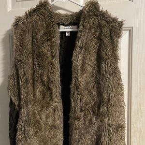 Sebby Faux Fur Vest